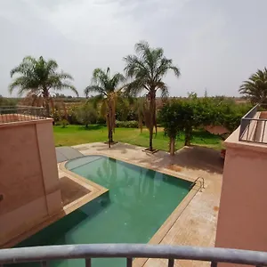 Lucas Séjour chez l'habitant Marrakesh